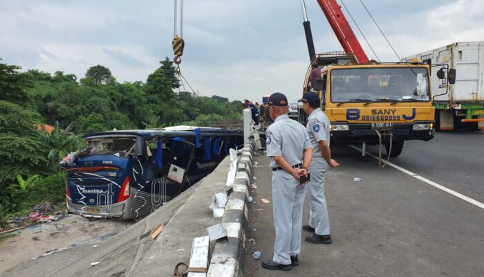 Jasa Raharja Jamin Seluruh Korban Kecelakaan Bus PO Shantika di Tol Pemalang