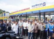 Turut Serta Lepas Arus Balik One Way, Rivan A. Purwantono Imbau Pemudik Kooperatif Ikuti Arahan Petugas