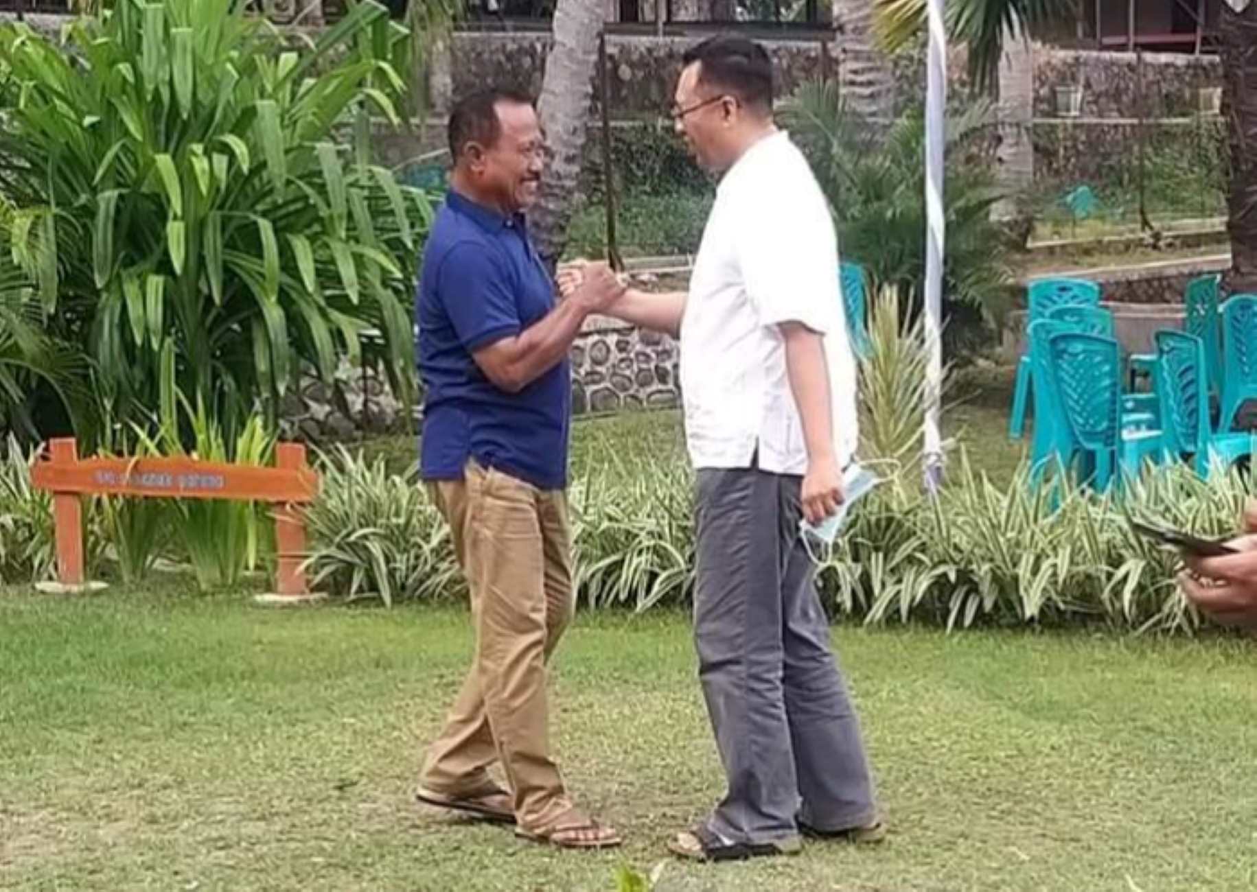 Jamaluddin Malik (kiri), bersama Dr. H. Zulkieflimansyah atau akrab disapa Bang Zul. (foto ist)