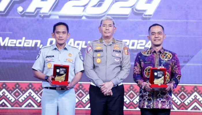 Tingkatkan Kepatuhan Masyarakat, Tim Pembina Samsat Nasional Bahas Evaluasi Pelayanan Regident dan Kesamsatan