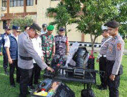 Polres Bima Kota Laksanakan Apel Gelar Pasukan Operasi Lilin Rinjani 2024 untuk Pengamanan Natal dan Tahun Baru