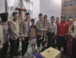 Wujud Simpati Polri, Kapolres Blitar Berikan Trauma Healing kepada Keluarga Korban Mutilasi