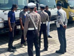 Edukasi Keselamatan Berkendara untuk Karyawan Shopee di Lombok Barat