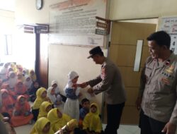 Polsek Jereweh Terima Kunjungan TK Negeri 1 Jereweh dalam tema “Mengenal Tugas Polri pada Pendidikan Anak Usia Dini”