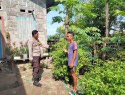 Bhabinkamtibmas Polsek Hu’u Pantau Pemanfaatan Lahan Pekarangan untuk Ketahanan Pangan