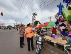Polisi Gerung Amankan Ngabuburit, Warga Tenang Berbuka Puasa