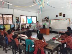 Pendidikan Anti-Narkoba Sejak Dini: Polsek Labuapi Datangi SDN Karang Bongkot