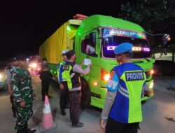 Jamin Keamanan dan Kenyamanan Arus Balik, Pos Terpadu di Kawasan Pelabuhan Laut Tano Lakukan Pengecekan Kendaraan Penumpang dan Angkutan Barang