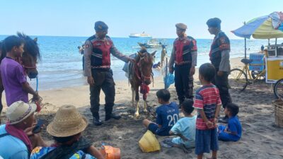 Kehadiran Polisi di Pantai Cemara Ciptakan Rasa Aman bagi Wisatawan