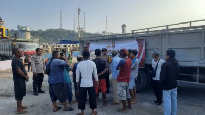 Polisi Ajak Sopir Jaga Keamanan Pelabuhan Lembar