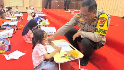 Lomba Mewarnai Meriahkan Hari Bhayangkara di Polres Lombok Barat