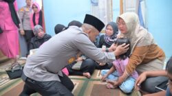 Kapolda Jawa Barat Melayat Ke Rumah Duka Aipda Anumerta Cecep