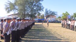 Kapolres Lombok Utara Pimpin Langsung Pengamanan Aksi Unras di Depan Kantor DPRD KLU