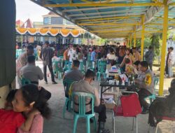 Puncak Natal 2025: Wakapolres Sumbawa Pastikan Pengamanan Gereja Paroki Sang Penebus Berjalan Ketat.