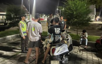 Polsek Taliwang Gencarkan Patroli Dialogis, Rangkul Pemuda Jaga Kamtibmas