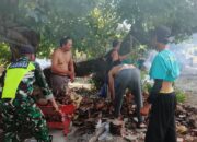 TNI dan Warga Bersihkan Pantai Gili Genting Sekotong