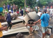 Warga Membludak! Pengecoran Jembatan Garuda Dikebut Tanpa Henti