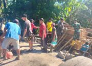 TNI dan Warga Cor Pondasi Jembatan Garuda Inisiasi Presiden Prabowo, Harapan Baru Lombok Utara