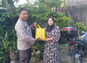 Polres Lombok Barat Bagikan Nutrisi Mantap, Lansia di Gerung Meneteskan Air Mata Bahagia