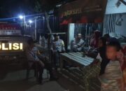 Jaga Harkamtibmas, Polsek Ambalawi Sambangi Warga Hingga Pemuda Saat Patroli Malam