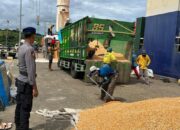 SAT POLAIRUD POLRES DOMPU LAKSANAKAN POLISI PENOLONG DAN PENGAMANAN PELABUHAN