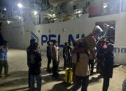 Polsek Kawasan Pelabuhan Laut Bima Laksanakan Pengamanan KM Wilis Saat Embarkasi dan Debarkasi Penumpang