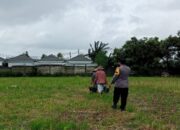 Langkah Cerdas Bhabinkamtibmas Karang Bongkot Sulap Pekarangan Rumah Jadi Sumber Ketahanan Pangan Warga