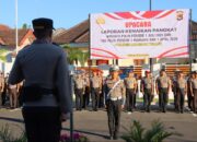 Kapolres Lombok Timur Pimpin Upacara Kenaikan Pangkat Personel dan ASN Polri Periode Juli 2026