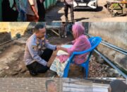 “Polisi Peduli” Menyentuh Dengan Hati, Polsek Bolo Salurkan Bantuan Beras Bagi Warga Kurang Mampu