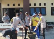 POLSEK KEMPO MUSNAHKAN 98 BOTOL MIRAS HASIL OPERASI, TINDAK LANJUT KASUS PREMANISME DAN PENGERUSAKAN MOBIL