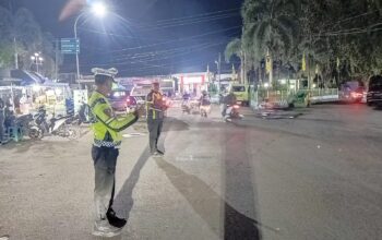 BLUE LIGHT PATROL SATLANTAS POLRES DOMPU WUJUDKAN KAMSELTIBCAR LANTAS DAN CEGAH GANGGUAN KAMTIBMAS