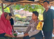 POLSEK BAYAN DUKUNG PROGRAM “SADE-BE” DESA AKAR-AKAR, WUJUD KEPEDULIAN UNTUK SESAMA