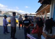 Patroli KRYD Siang, Polsek Woha Sambangi Pemukiman Warga Hingga Perbatasan Kecamatan Woha dan Kecamatan Bolo