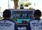Sambut Hari Bhayangkara ke-80, Wakapolda NTB Berbaur dengan Warga di CFD Udayana dan Salurkan Paket Sembako