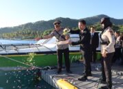 Larung Bunga di Teluk Nara, Polres Lombok Utara Kenang Jasa Pahlawan Sambut Hari Bhayangkara Ke-80