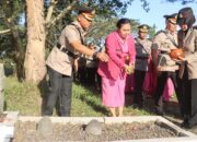 Sambut Hari Bhayangkara ke-80, Polres Lombok Tengah Laksanakan Ziarah Makam dan Tabur Bunga di TMP Mandalika