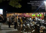 Polsek Kawasan Mandalika Amankan Nonton Bareng Piala Dunia 2026, Perkuat Kedekatan dengan Masyarakat