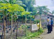 Bhabinkamtibmas Lombok Barat Dorong Warga Manfaatkan Lahan Terbatas