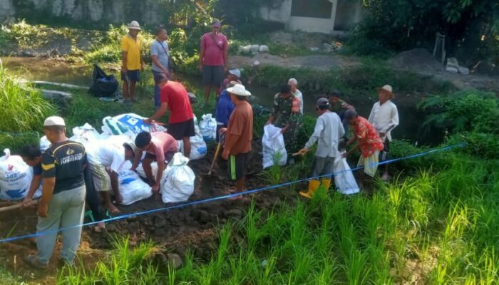 Pascaperesmian Bendungan Meninting, Babinsa Bergerak Pastikan Air Sampai ke Sawah