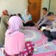 Sambang Dusun Gerepek, Sat Binmas Polres Lobar Sosialisasi Call Center 110