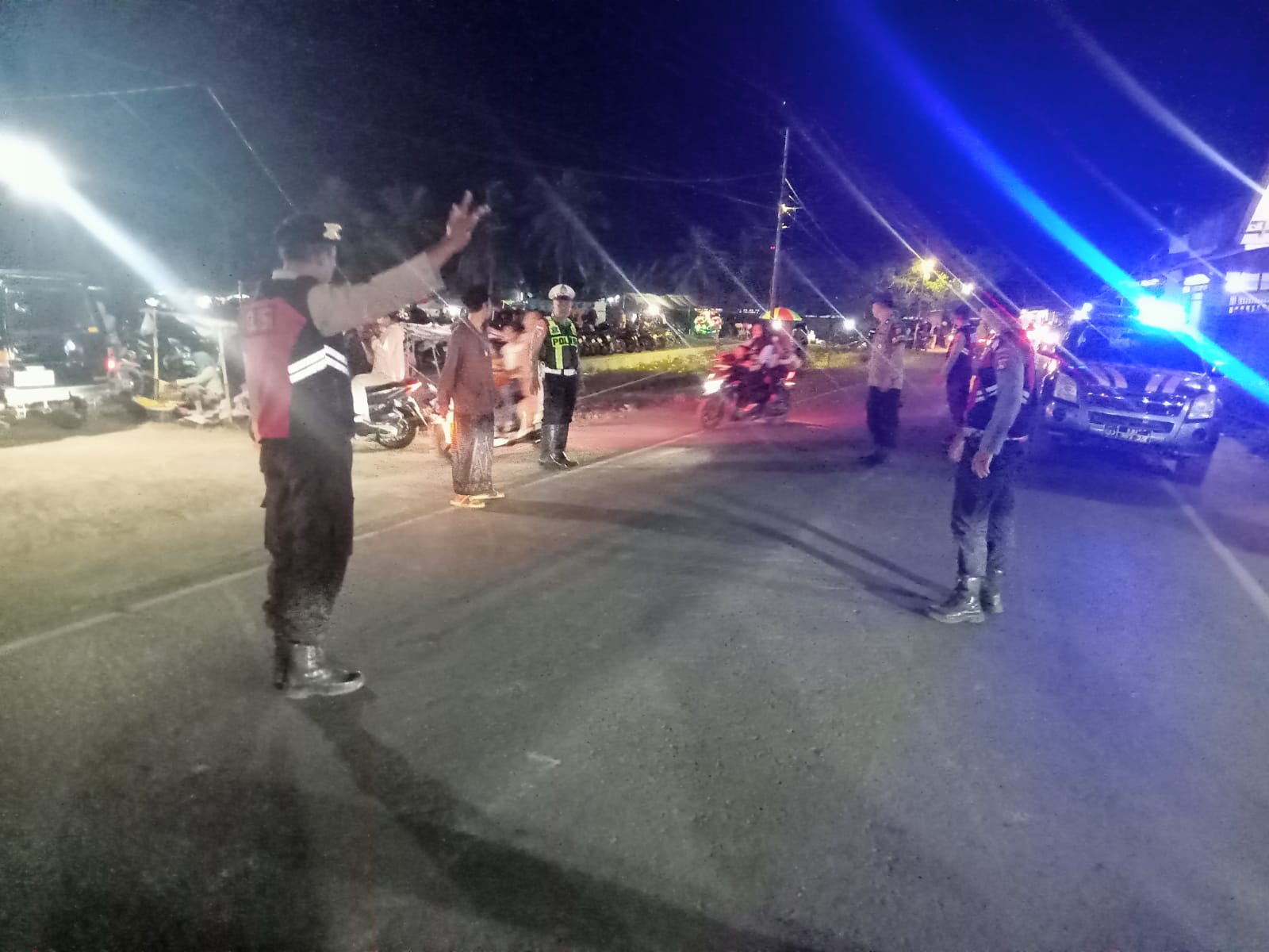 Polsek Sekotong Intensifkan Patroli Malam Jaga Kamtibmas Akhir Pekan