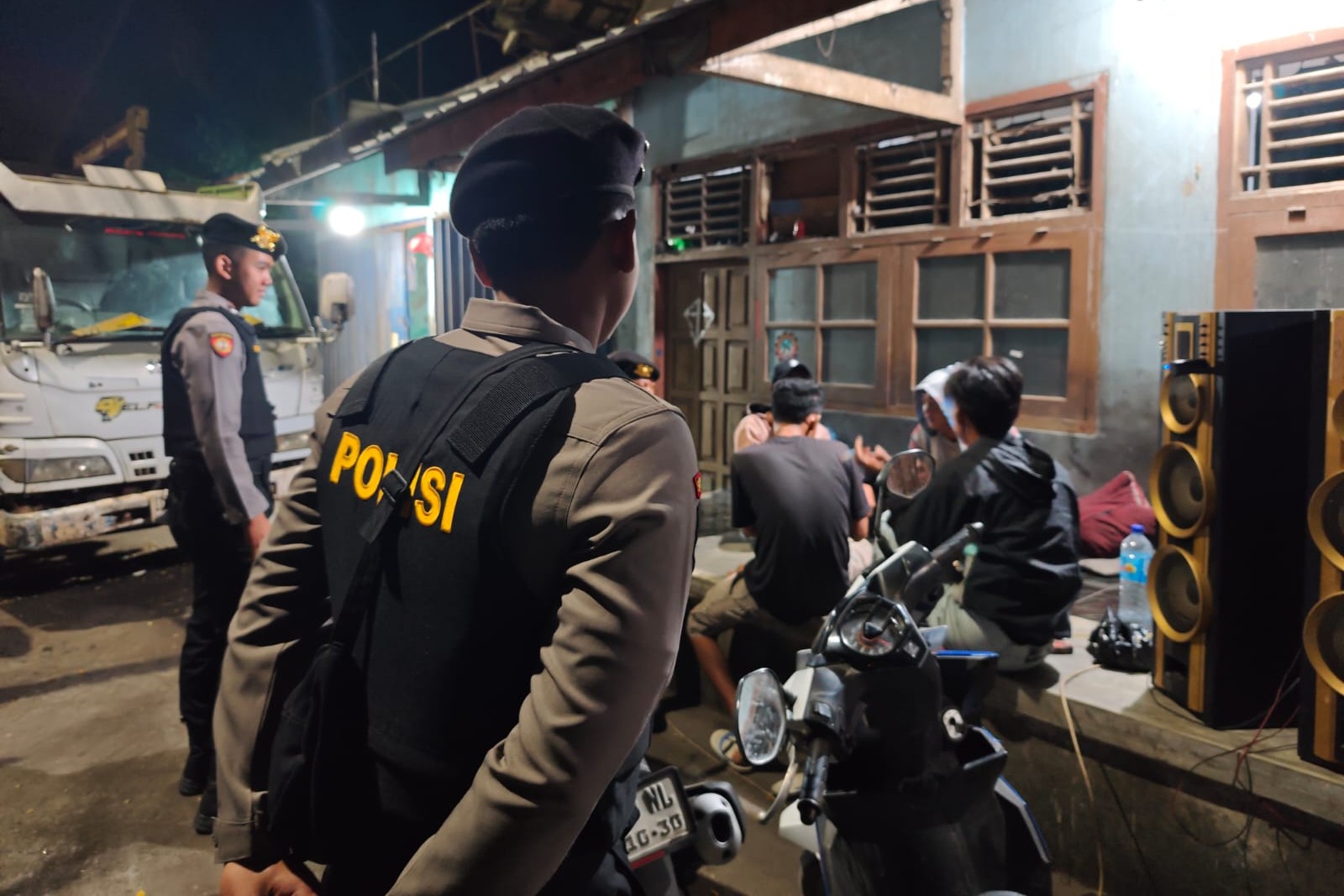Antisipasi Kejahatan Jalanan, Polres Lombok Barat Gelar Patroli Kamtibmas