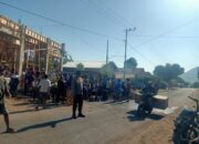 Gotong Royong Bangun Masjid, Bhabinkamtibmas Desa Rasabou Perkuat Kemitraan dan Sampaikan Pesan Kamtibmas
