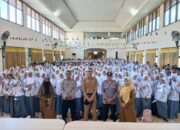 Isi Kegiatan MPLS, Sat Binmas Polres Bima Kota Tanamkan Kesadaran Hukum kepada Siswa