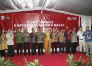 Pisah Sambut Kapolres Sumbawa Barat, AKBP Zulkarnain Resmi Serahkan Kepemimpinan kepada AKBP Rendy