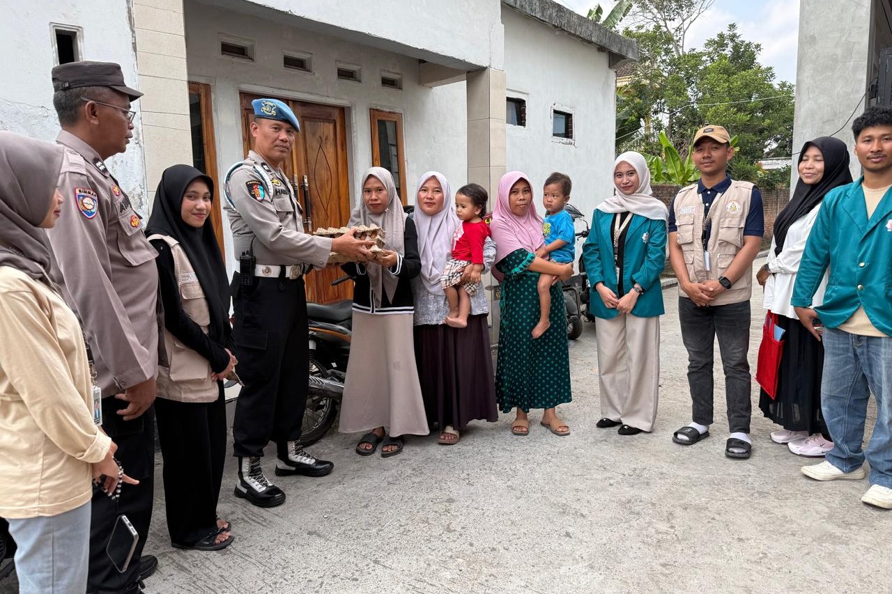 Gerakan Swadaya Personel Polsek Kediri, 168 Pekan Lawan Stunting di Desa Rumak
