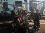 Babinsa Ampenan Edukasi Anak Pentingnya Keselamatan di Jalan Raya