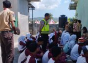 Satlantas Polres Lombok Barat Latih Pelajar SMAN 1 Sekotong Jadi Pelopor Tertib Lalu Lintas