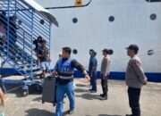 Polsek Kawasan Pelabuhan Laut Bima Amankan Embarkasi dan Debarkasi KM Binaiya di Pelabuhan Bima