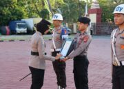Tegas Tegakkan Disiplin, Polres Sumbawa Gelar Upacara PTDH Personil yang Lakukan Pelanggaran